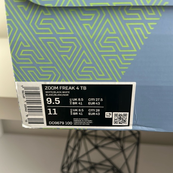 Nike Zoom Freak 4 TB, New in Box, Size 9.5M - Picture 8 of 8